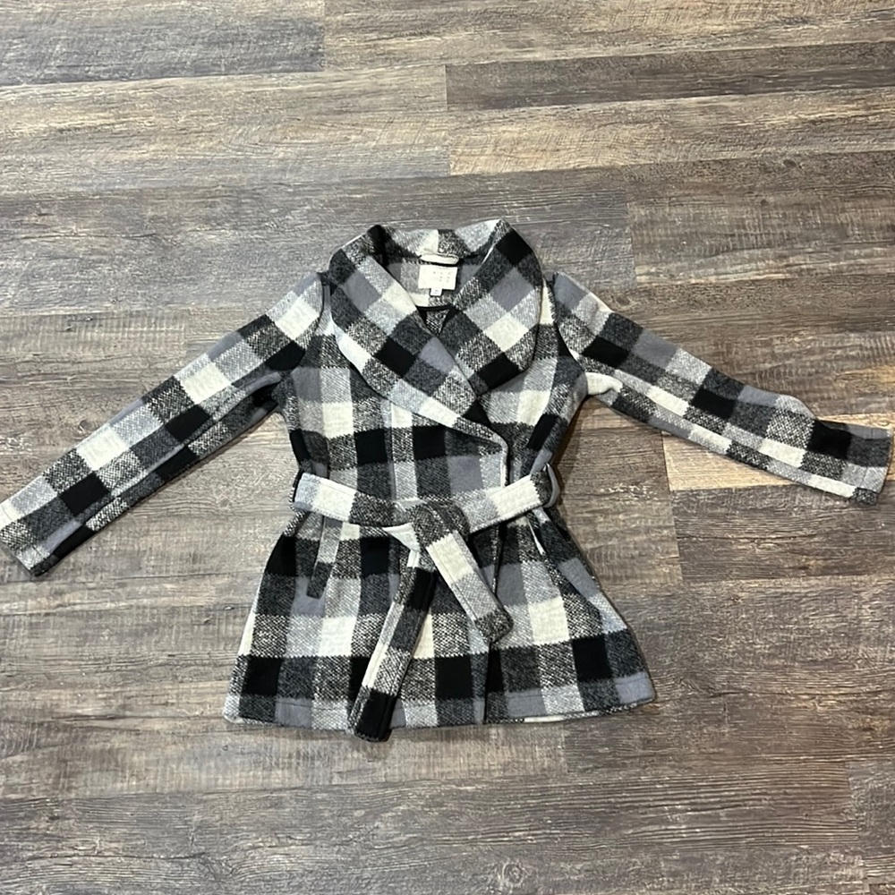 Plaid women’s coat size xs.